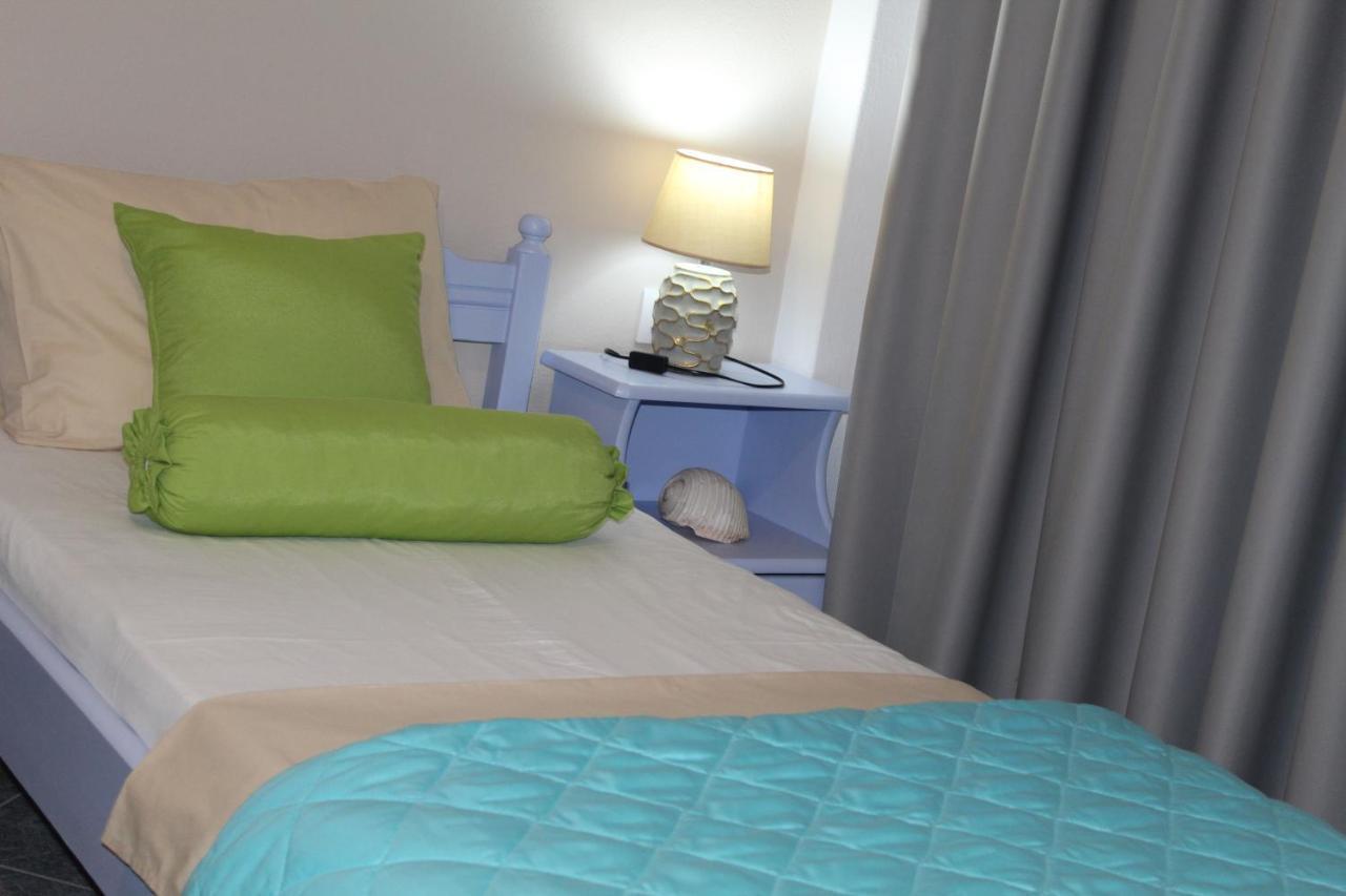 Vakis Apartments Romanon Dış mekan fotoğraf